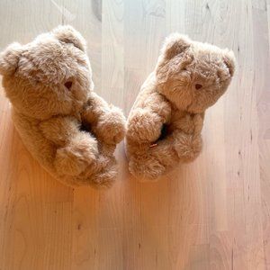 GAP Cozy Teddy Bear Slippers